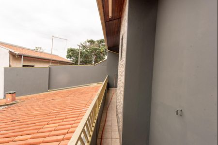 Casa à venda com 190m², 3 quartos e 3 vagas Casa à venda com 190m², 3 quartos e 3 vagasVaranda Quartos 2 e 3