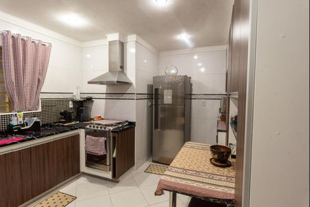 Casa à venda com 190m², 3 quartos e 3 vagas Casa à venda com 190m², 3 quartos e 3 vagasCozinha