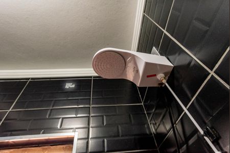 Casa à venda com 190m², 3 quartos e 3 vagas Casa à venda com 190m², 3 quartos e 3 vagasBanheiro