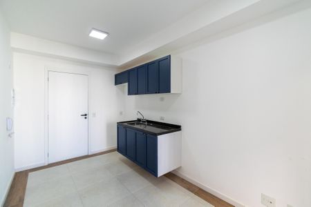 Sala/Cozinha de kitnet/studio à venda com 1 quarto, 28m² em Jardim Prudência, São Paulo