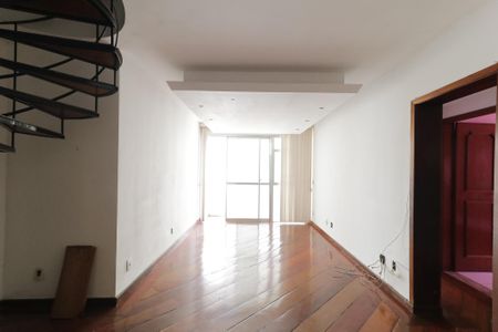 Apartamento à venda com 260m², 2 quartos e 2 vagas Apartamento à venda com 260m², 2 quartos e 2 vagasSala