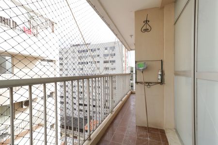 Apartamento à venda com 260m², 2 quartos e 2 vagas Apartamento à venda com 260m², 2 quartos e 2 vagasVaranda da Sala