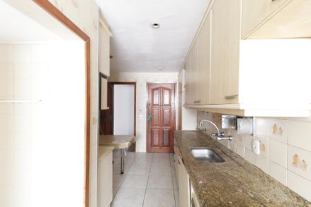 Apartamento à venda com 260m², 2 quartos e 2 vagas Apartamento à venda com 260m², 2 quartos e 2 vagasCozinha