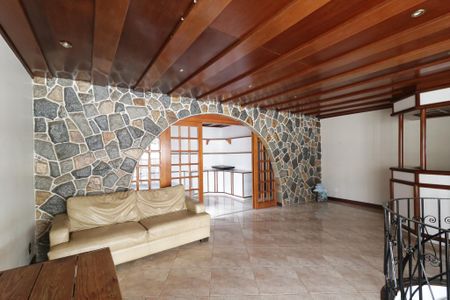 Apartamento à venda com 260m², 2 quartos e 2 vagas Apartamento à venda com 260m², 2 quartos e 2 vagasTerraço