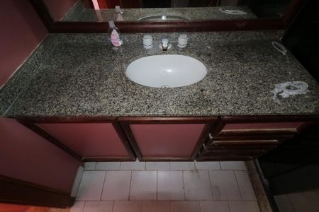 Apartamento à venda com 260m², 2 quartos e 2 vagas Apartamento à venda com 260m², 2 quartos e 2 vagasBanheiro Social