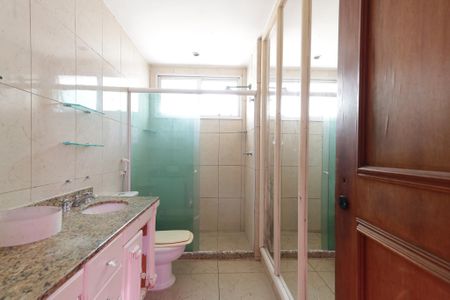 Apartamento à venda com 260m², 2 quartos e 2 vagas Apartamento à venda com 260m², 2 quartos e 2 vagasBanheiro do Quarto 1