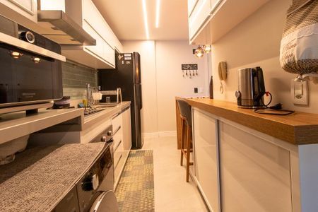 Apartamento para alugar com 90m², 3 quartos e 2 vagas Apartamento para alugar com 90m², 3 quartos e 2 vagasCozinha e Área de Serviço