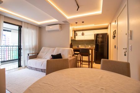 Apartamento para alugar com 90m², 3 quartos e 2 vagas Apartamento para alugar com 90m², 3 quartos e 2 vagasSala