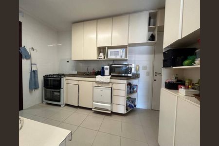 Apartamento à venda com 118m², 3 quartos e 2 vagas