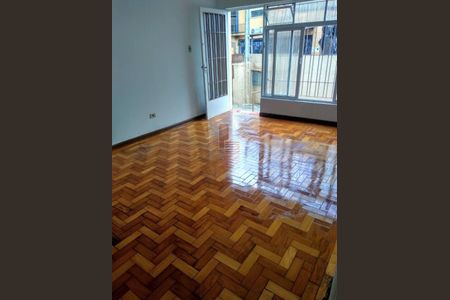 Casa à venda com 5 quartos, 304m² em Jardim Ivana, São Paulo