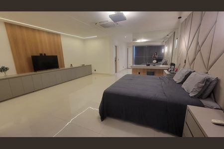 Casa à venda com 1072m², 6 quartos e 2 vagas Casa à venda com 1072m², 6 quartos e 2 vagasQuarto