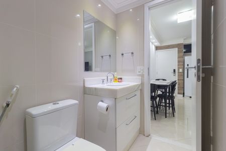 Apartamento para alugar com 55m², 1 quarto e 1 vaga Apartamento para alugar com 55m², 1 quarto e 1 vagaBanheiro