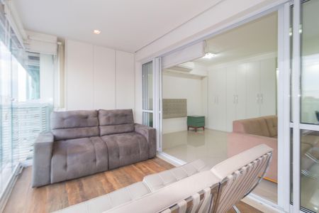 Apartamento para alugar com 55m², 1 quarto e 1 vaga Apartamento para alugar com 55m², 1 quarto e 1 vagaVaranda