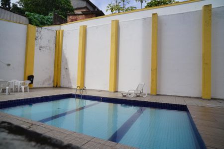 Apartamento à venda com 73m², 2 quartos e 1 vaga Apartamento à venda com 73m², 2 quartos e 1 vagaÁrea comum - Piscina