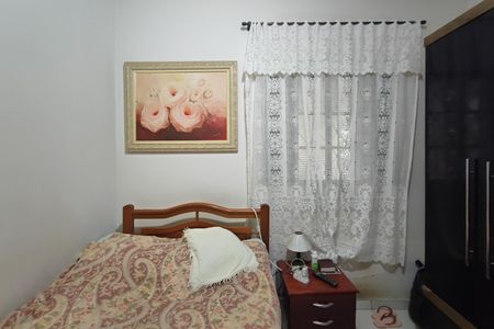 Casa à venda com 250m², 2 quartos e 2 vagasQuarto Suíte