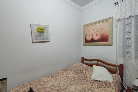 Casa à venda com 250m², 2 quartos e 2 vagasQuarto Suíte