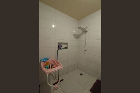 Casa à venda com 115m², 4 quartos e 3 vagas Casa à venda com 115m², 4 quartos e 3 vagasBanheiro