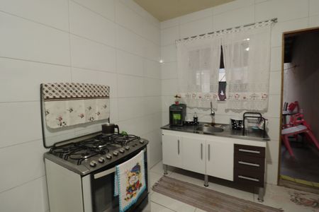 Casa à venda com 115m², 4 quartos e 3 vagas Casa à venda com 115m², 4 quartos e 3 vagasCozinha