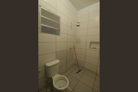 Casa à venda com 115m², 4 quartos e 3 vagas Casa à venda com 115m², 4 quartos e 3 vagasCasa 2 - Banheiro