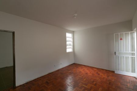 Apartamento para alugar com 120m², 3 quartos e 1 vaga Apartamento para alugar com 120m², 3 quartos e 1 vagaSala