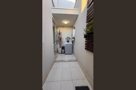 Casa de condomínio à venda com 207m², 3 quartos e 4 vagasÁrea de Serviço