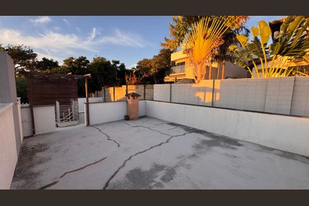 Casa de condomínio à venda com 207m², 3 quartos e 4 vagasSolário