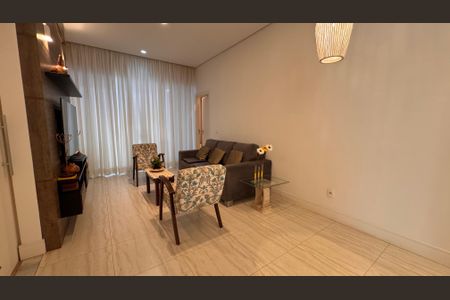 Casa de condomínio à venda com 207m², 3 quartos e 4 vagasSala de TV