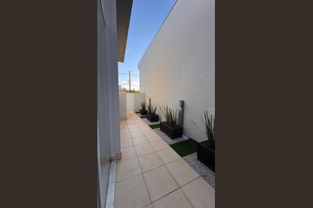 Casa de condomínio à venda com 207m², 3 quartos e 4 vagasCorredor