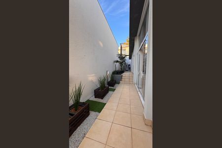 Casa de condomínio à venda com 207m², 3 quartos e 4 vagasCorredor