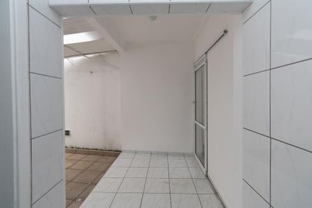 Casa para alugar com 95m², 2 quartos e 2 vagasÁrea de serviço