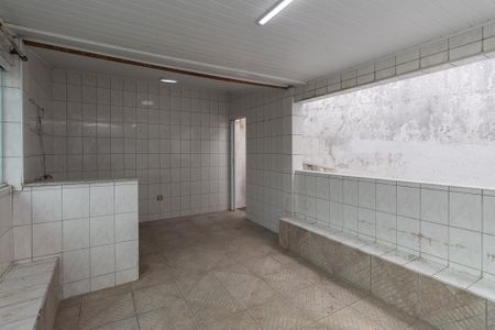 Casa para alugar com 95m², 2 quartos e 2 vagasÁrea de Serviço / Varanda