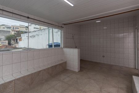 Casa para alugar com 95m², 2 quartos e 2 vagasÁrea de Serviço / Varanda