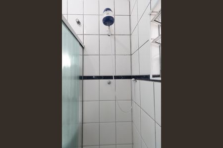 Casa para alugar com 95m², 2 quartos e 2 vagasBanheiro / Suite