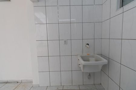 Casa para alugar com 95m², 2 quartos e 2 vagasÁrea de serviço