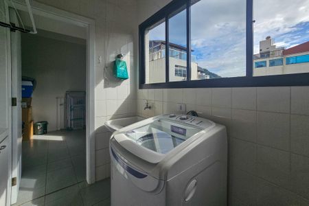 Apartamento para alugar com 400m², 4 quartos e 3 vagasÁrea de serviço