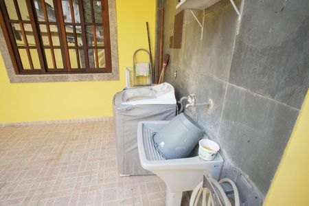 Casa para alugar com 180m², 2 quartos e 1 vagaÁrea de Serviço