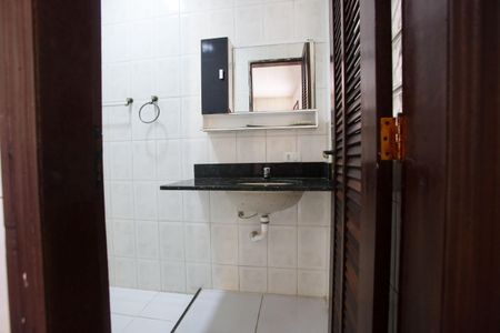 Casa para alugar com 180m², 2 quartos e 1 vagaBanheiro