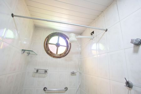 Casa para alugar com 180m², 2 quartos e 1 vagaBanheiro da Suíte