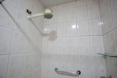 Casa para alugar com 180m², 2 quartos e 1 vagaBanheiro