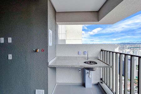 Apartamento para alugar com 48m², 2 quartos e 1 vagaVaranda