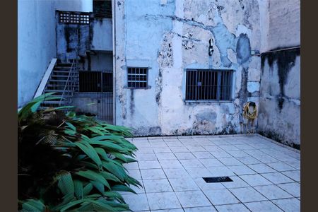 Casa à venda com 200m², 4 quartos e 4 vagas