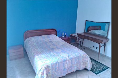 Casa à venda com 200m², 4 quartos e 4 vagas