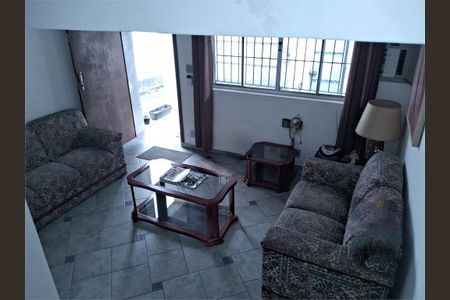 Casa à venda com 200m², 4 quartos e 4 vagas