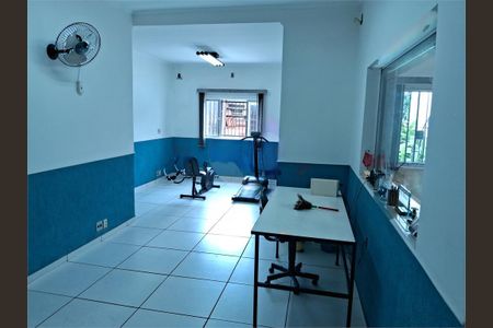 Casa à venda com 200m², 4 quartos e 4 vagas