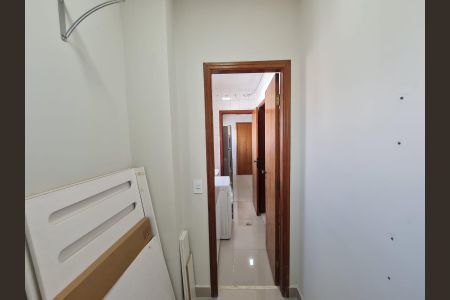 Apartamento à venda com 70m², 2 quartos e 1 vaga Apartamento à venda com 70m², 2 quartos e 1 vagaDespensa