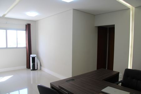 Apartamento à venda com 70m², 2 quartos e 1 vagaSala