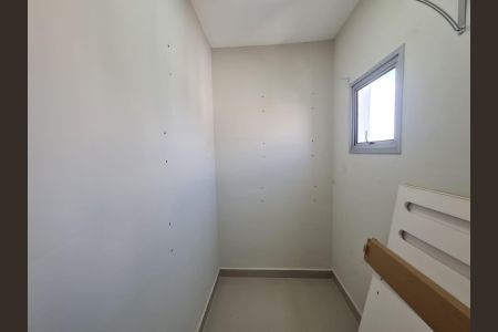 Apartamento à venda com 70m², 2 quartos e 1 vaga Apartamento à venda com 70m², 2 quartos e 1 vagaDespensa