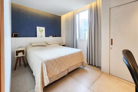 Apartamento à venda com 162m², 3 quartos e 1 vagaSuite 2