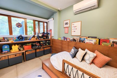 Apartamento à venda com 162m², 3 quartos e 1 vagaQuarto