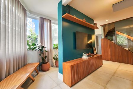 Apartamento à venda com 162m², 3 quartos e 1 vagaSala